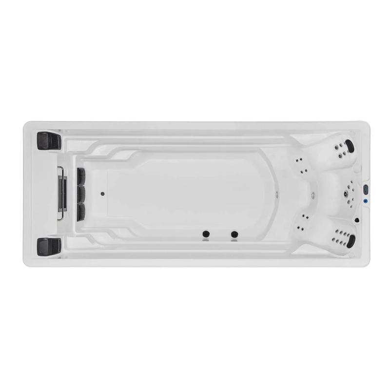 Can a swim spa tub be left empty?